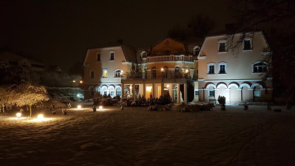 Hotel Regius Opole Dış mekan fotoğraf